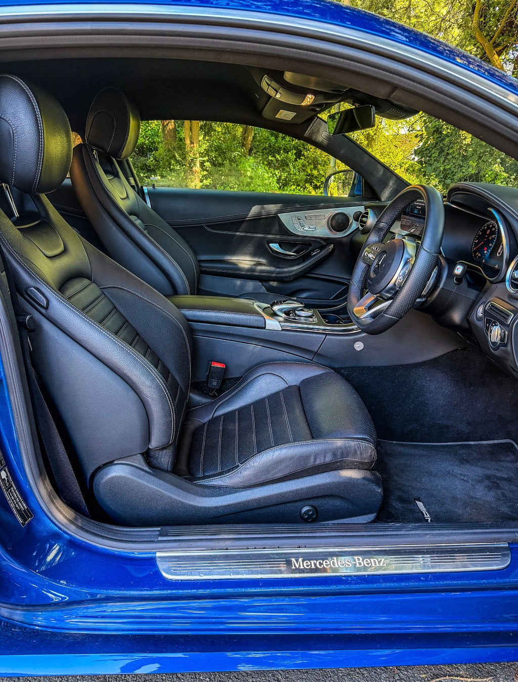 MERCEDES-BENZ C CLASS 2.0 C220D AMG LINE EDITION