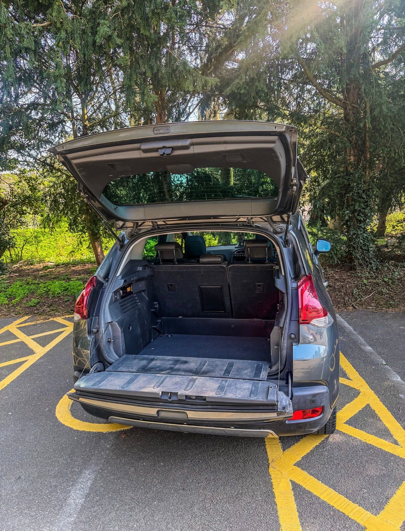 PEUGEOT 1.6 HDI ALLURE SUV 2014