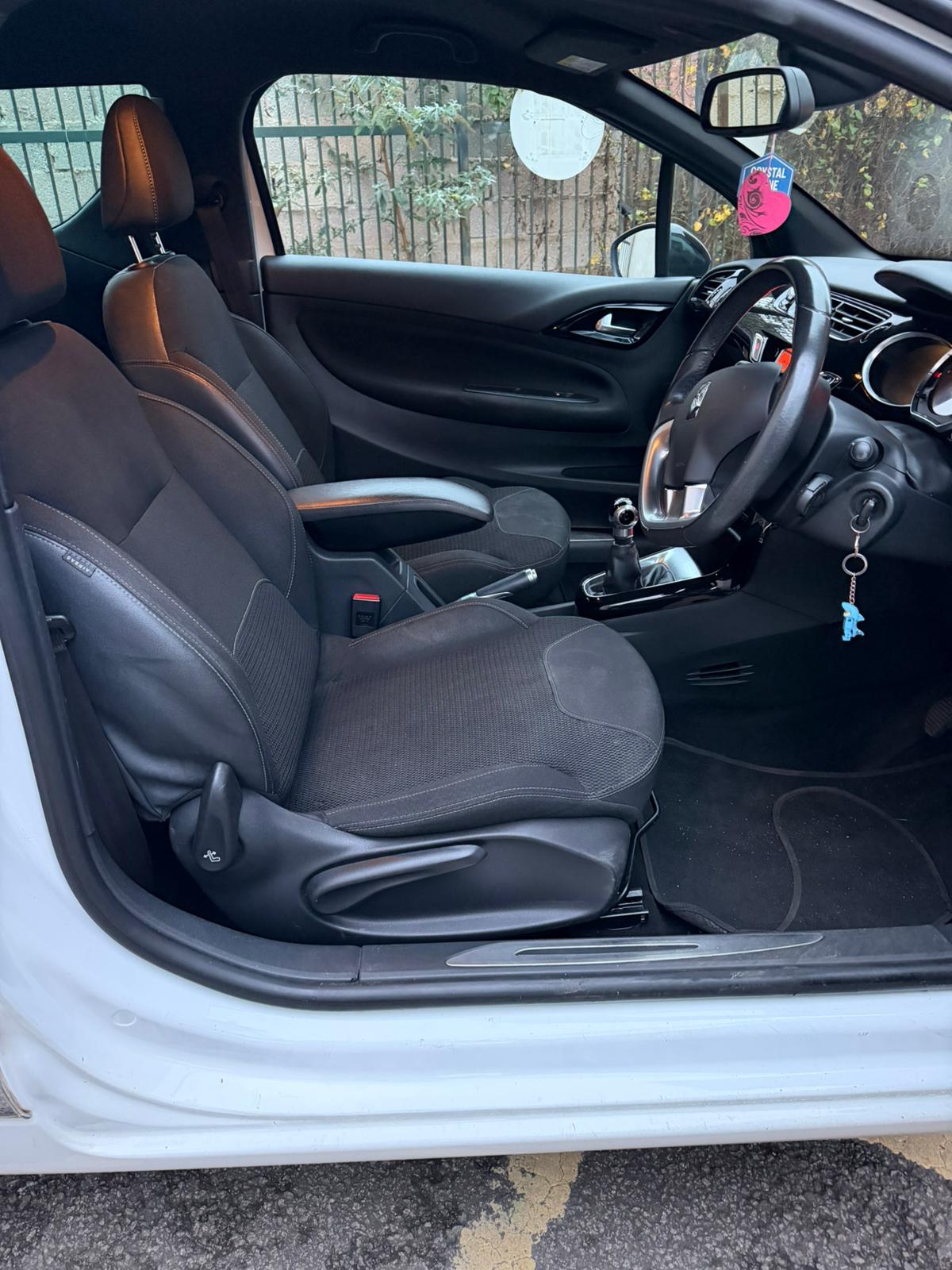 CITROËN DS3 1.2 PURETECH DSTYLE PLUS