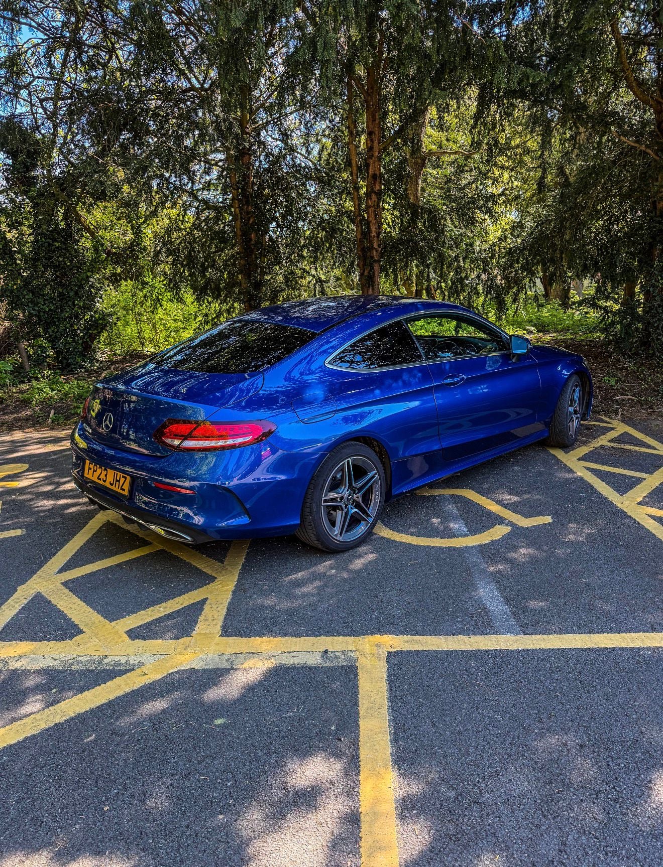 MERCEDES-BENZ C CLASS 2.0 C220D AMG LINE EDITION